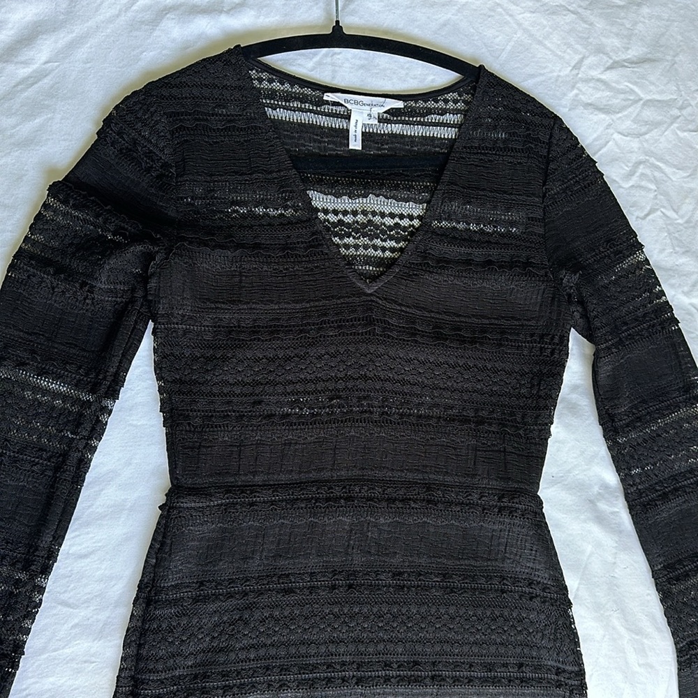 BCBGENERATION LACE DRESS - Picture 4 of 10